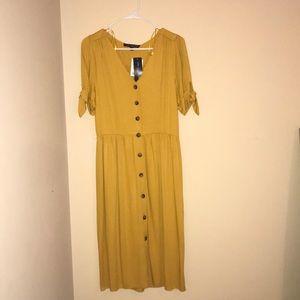 Yellow dress
